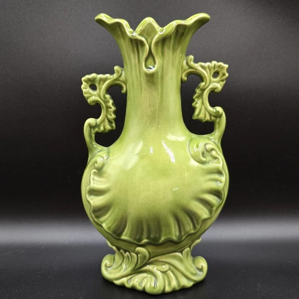 Handmade‎ Green Art Pottery Vase 9